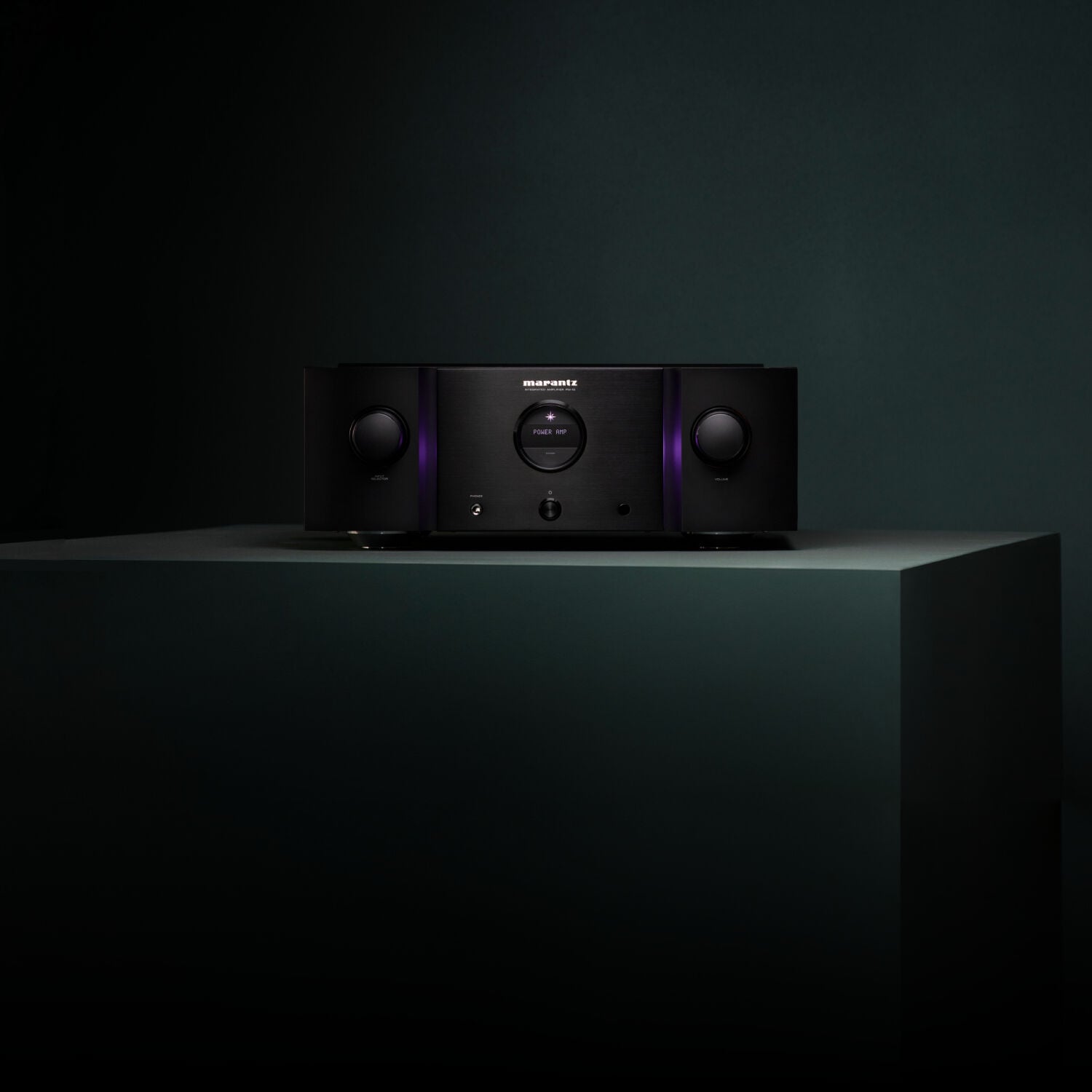 PM10 - Experience the height of elegant listening