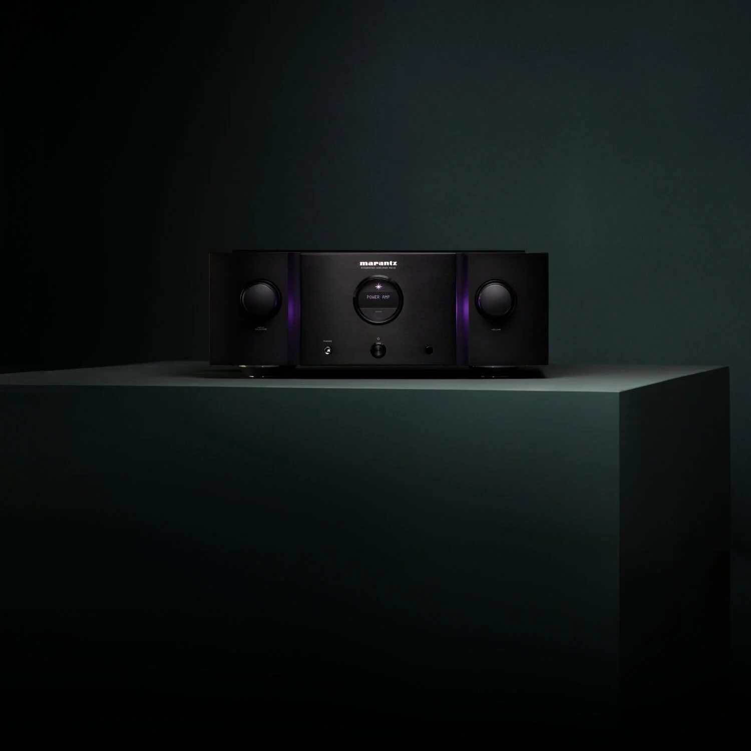 PM10 - Experience the height of elegant listening