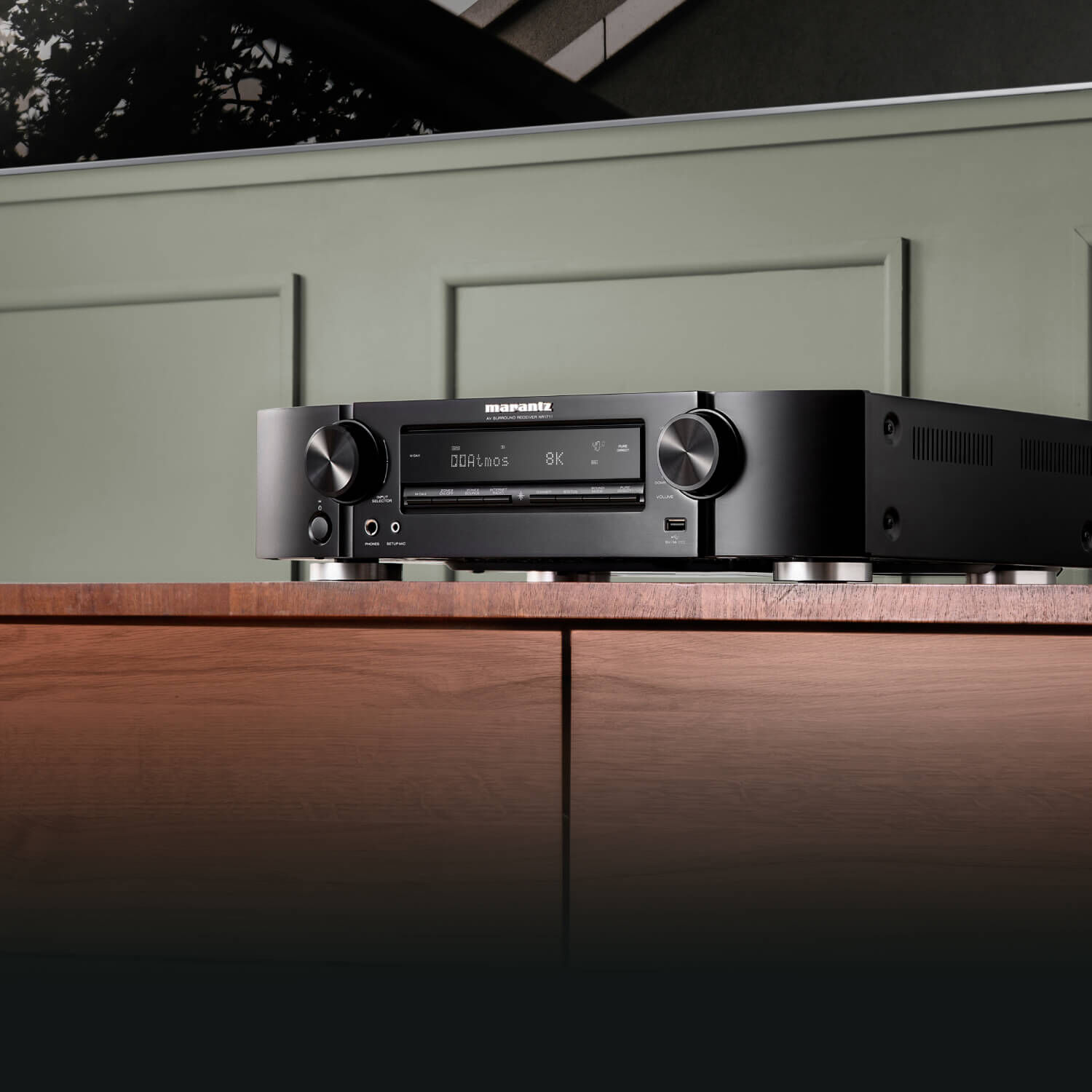 NR1711-R - Mighty surround sound in a slim profile
