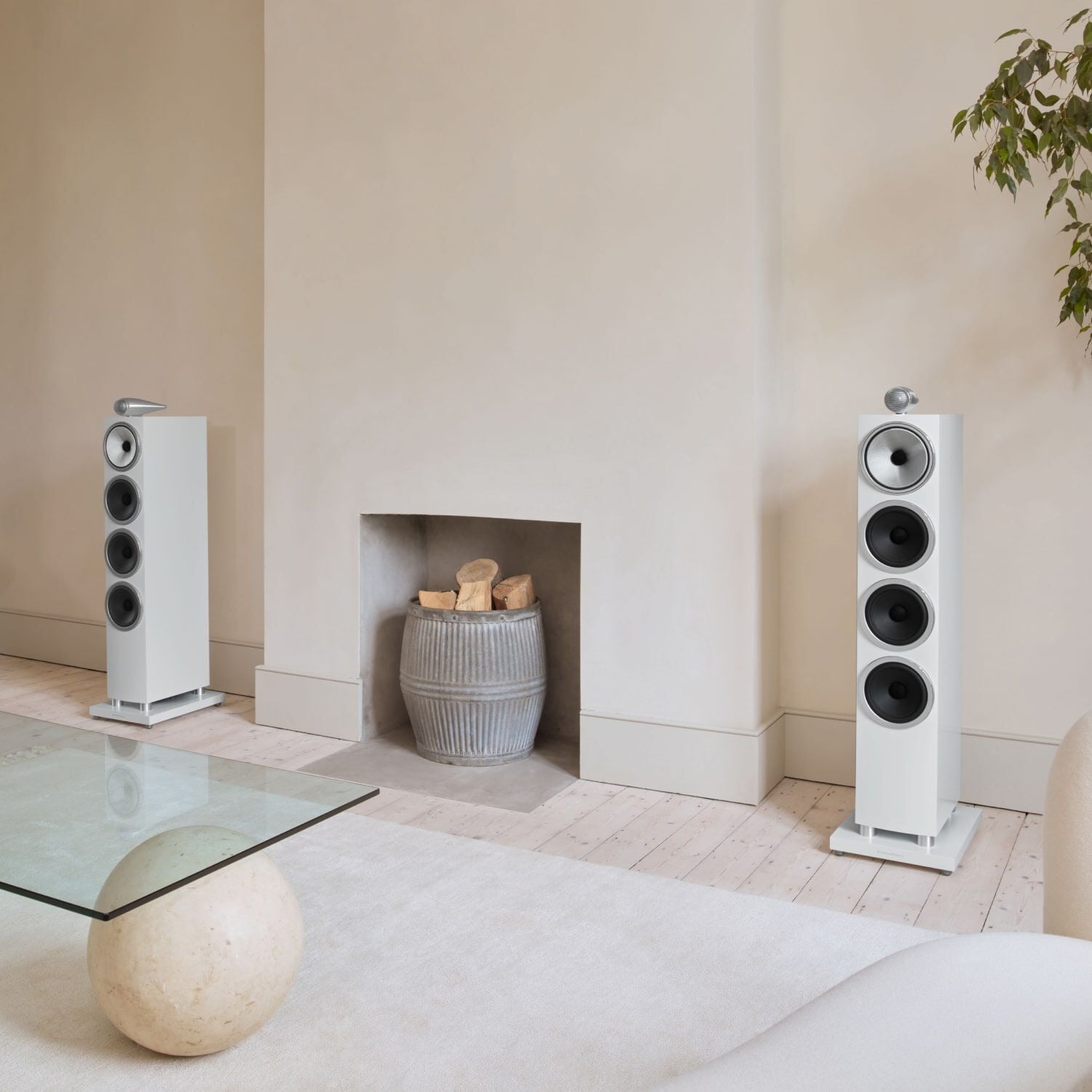 Bowers & Wilkins