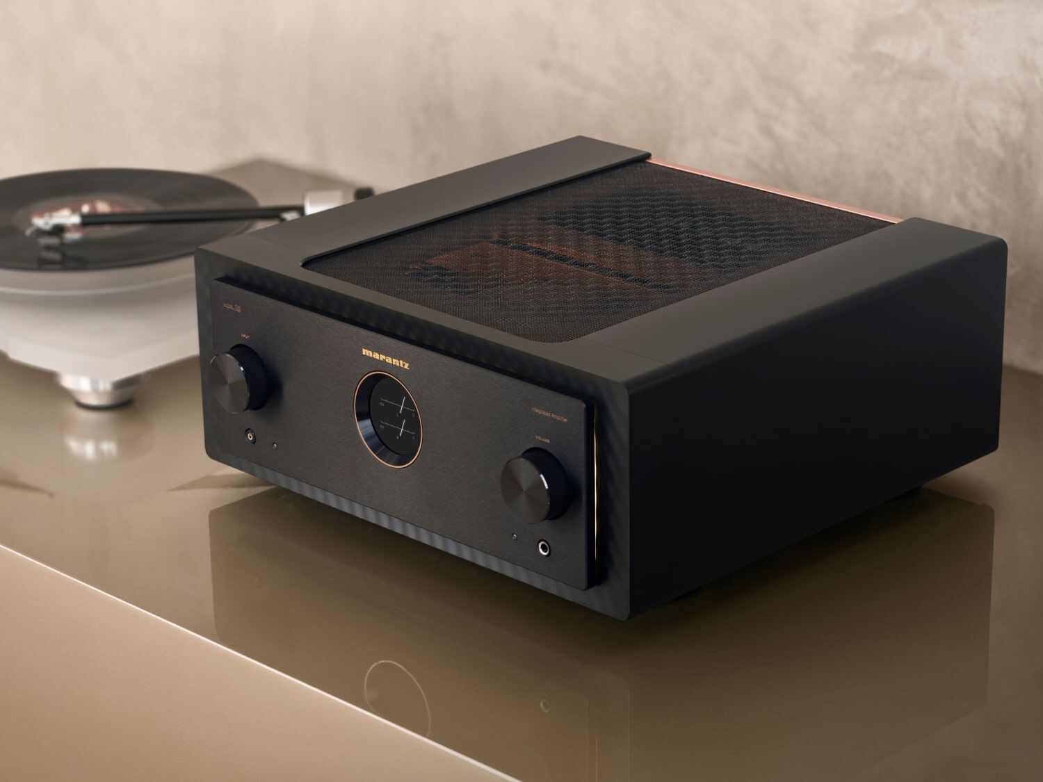 MODEL 10 - Reference Integrated Amplifier with 250W and All-New
