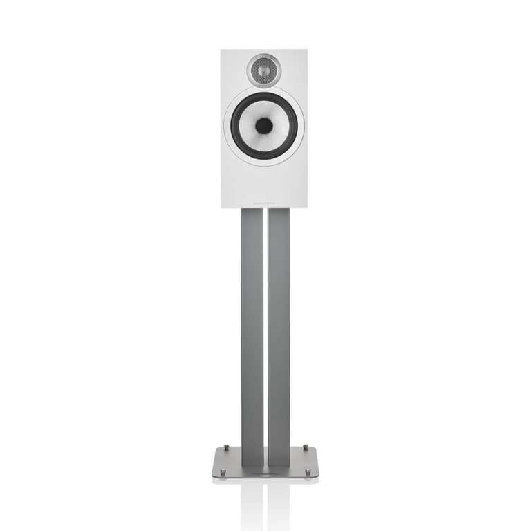 606 S3, White, dynamic