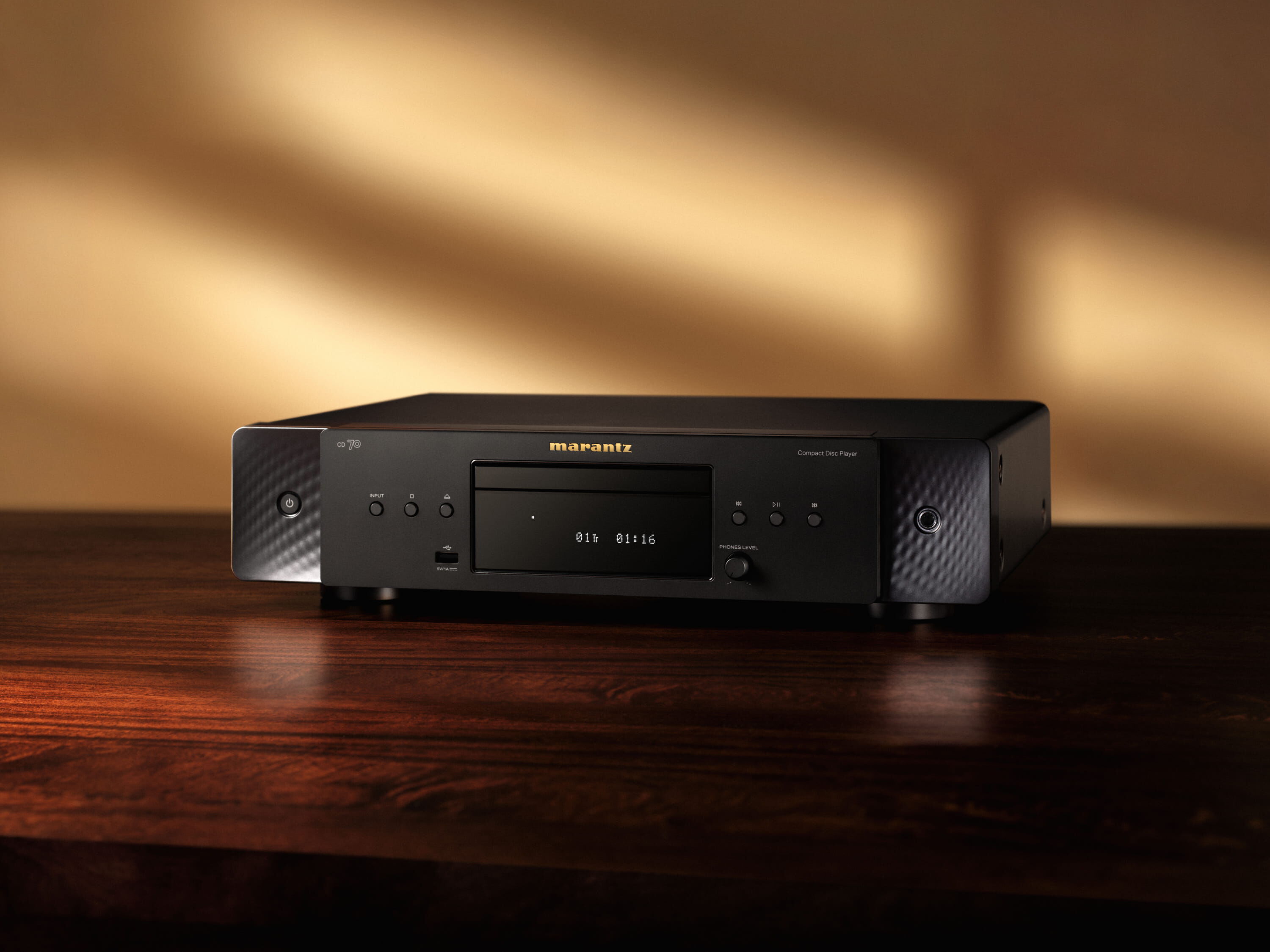 CD 70 - 高性能DACおよびUSB再生対応CDプレーヤー | Marantz - 日本
