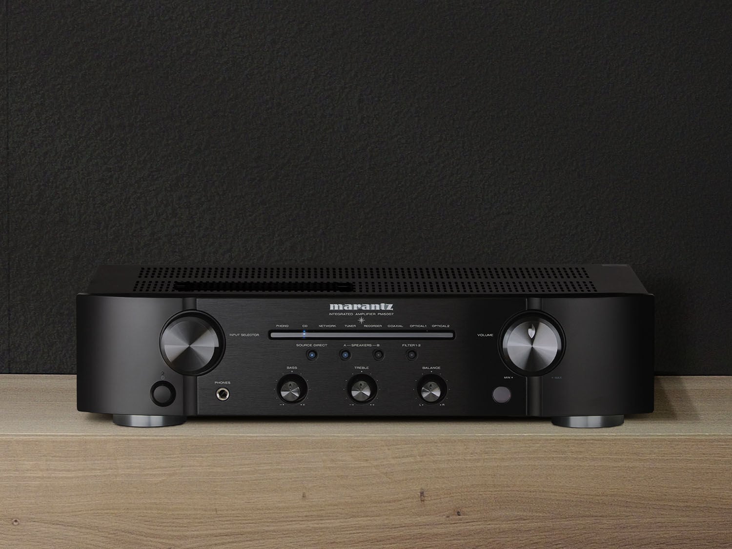 PM6007 - Slimline Integrated Stereo Amplifier with 45W | Marantz