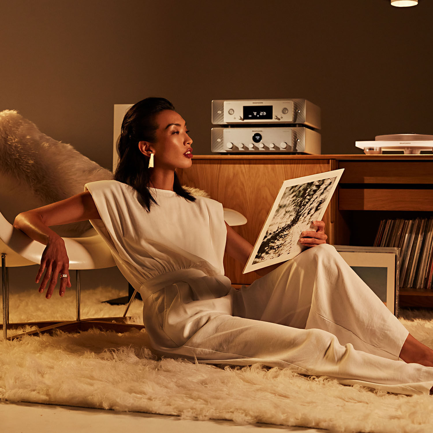MODEL 30 - Premium Integrated Stereo Amplifier with 100W and