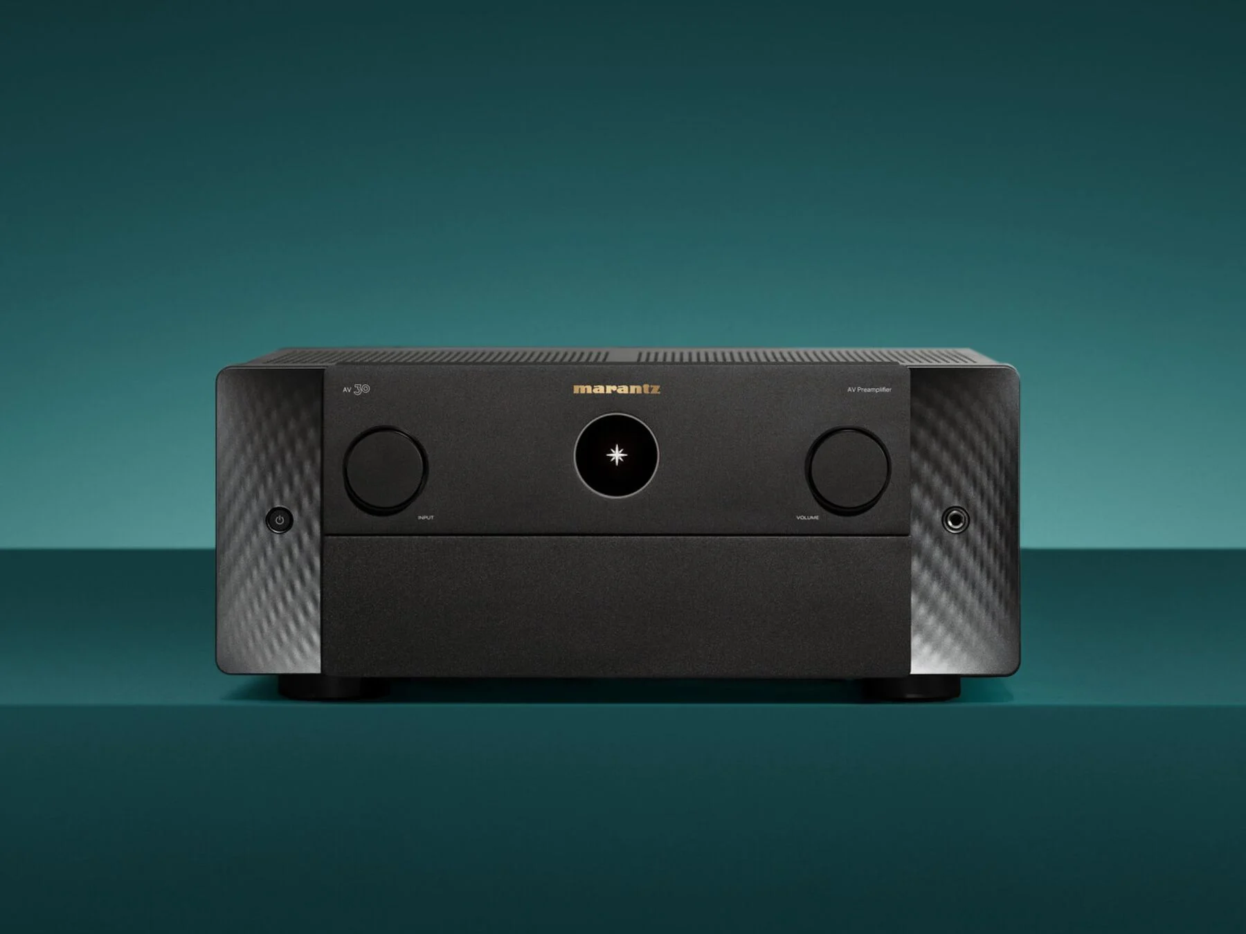 Marantz AV 30 — Black — AV30 - Front View with teal background