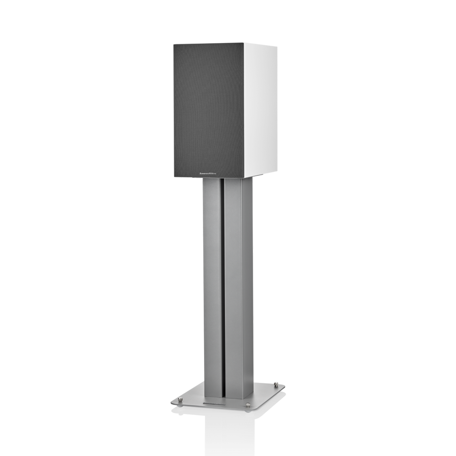 606 S3, White, dynamic