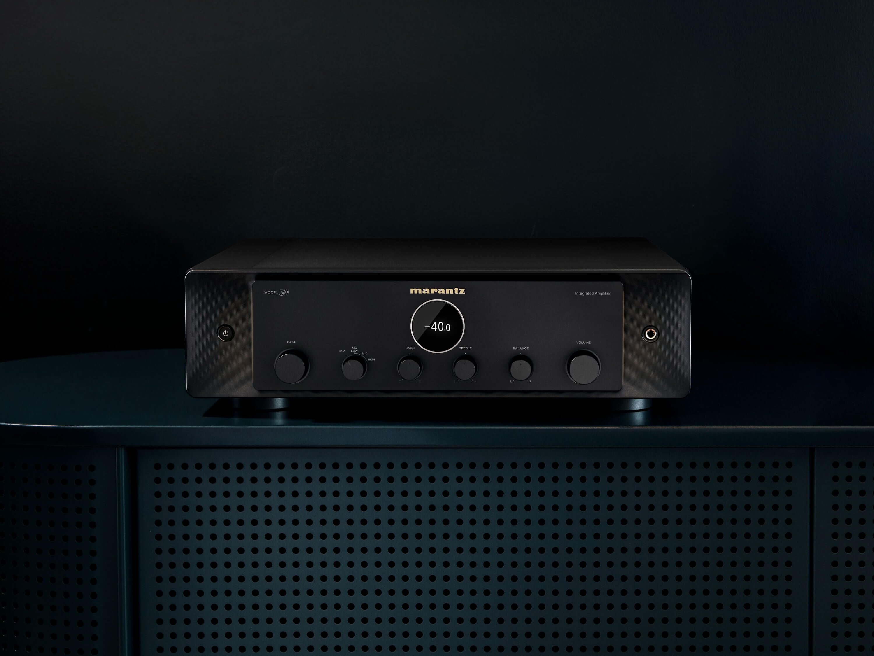 マランツ model 30 MODEL 30 - Premium Integrated Stereo Amplifier with 100W and