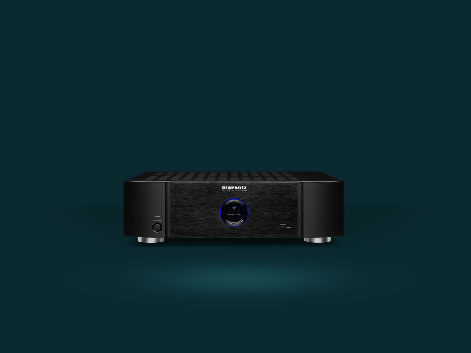 MM7025, Black, lifestyle