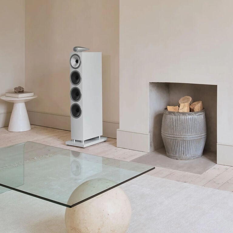 702 S3, Blanc satiné, dynamic