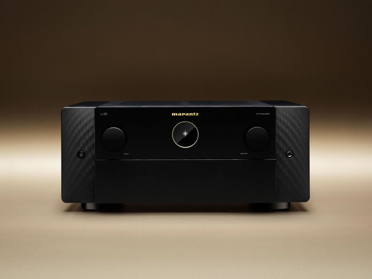 AV 10 - Black lifestyle view