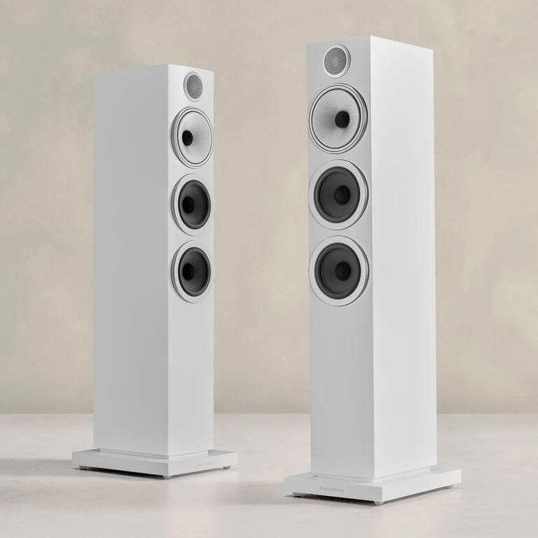 704 S3, Blanc satin&eacute;, dynamic